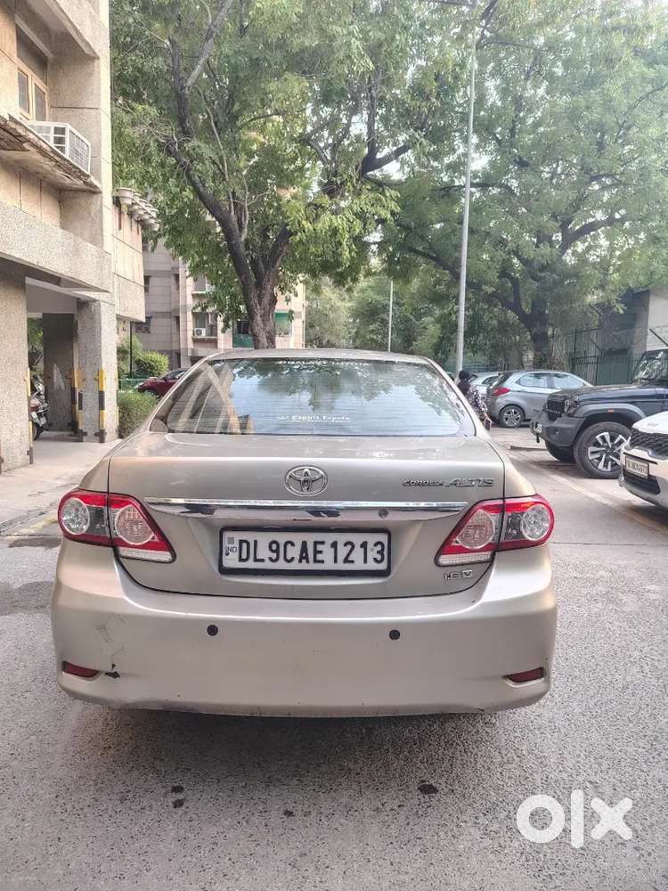 Toyota Corolla 2013 Petrol Well Maintained