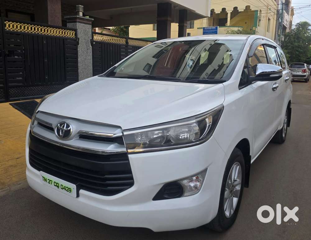 Toyota Innova Crysta 2.4 G Mt 8s, 2016, Diesel
