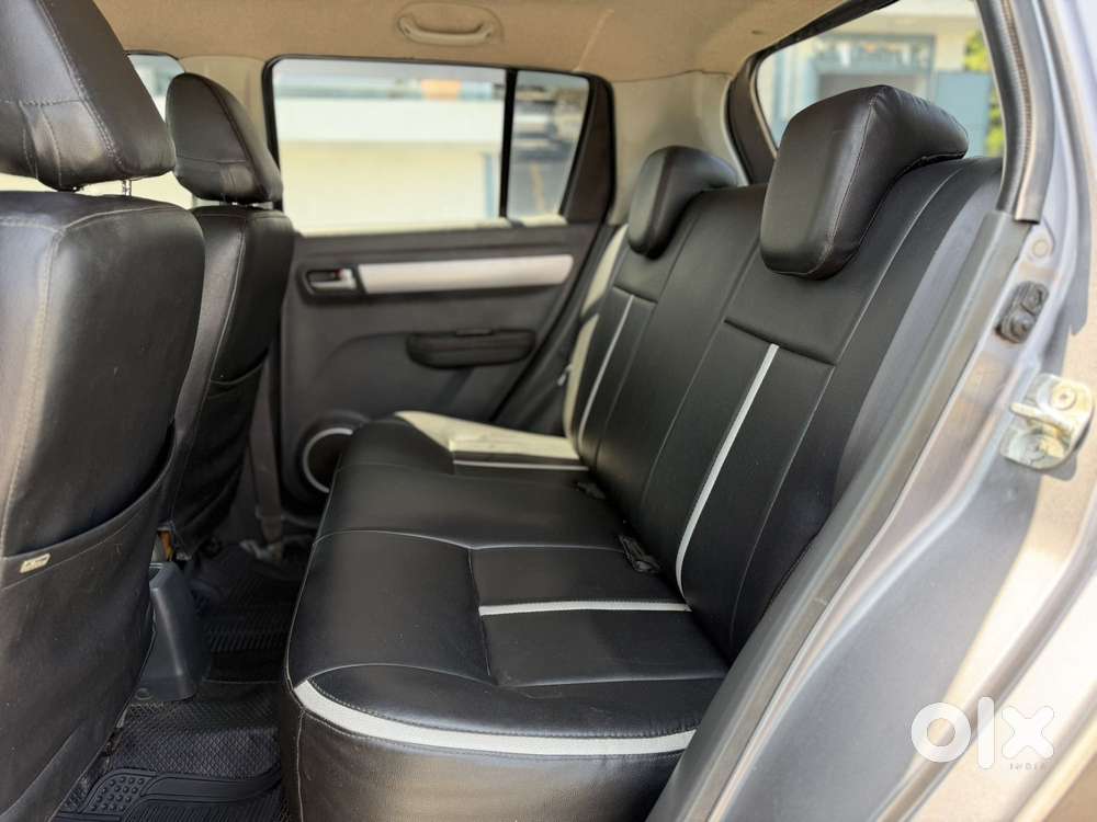 Maruti Suzuki Swift Vvt Zxi, 2007, Petrol