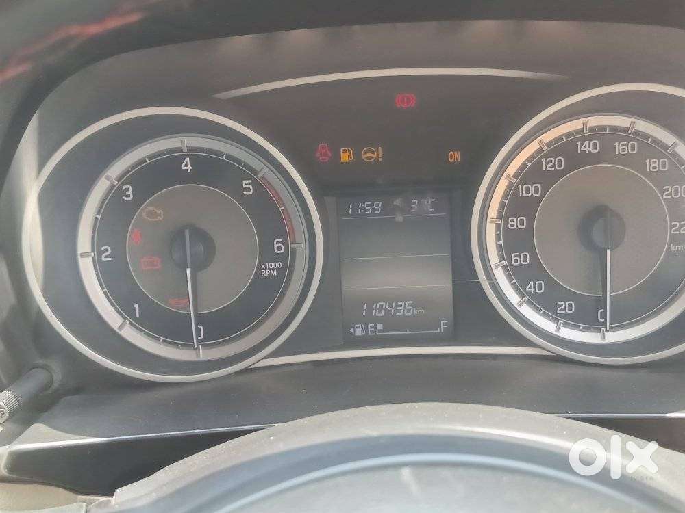 Maruti Suzuki Dzire 2017-2020 Zdi, 2017, Diesel