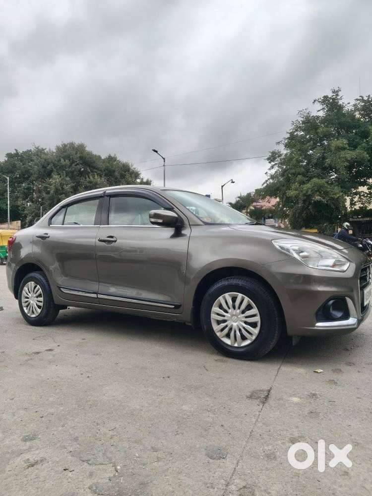 Maruti Suzuki Swift Dzire 1.3 Vxi, 2021, Petrol