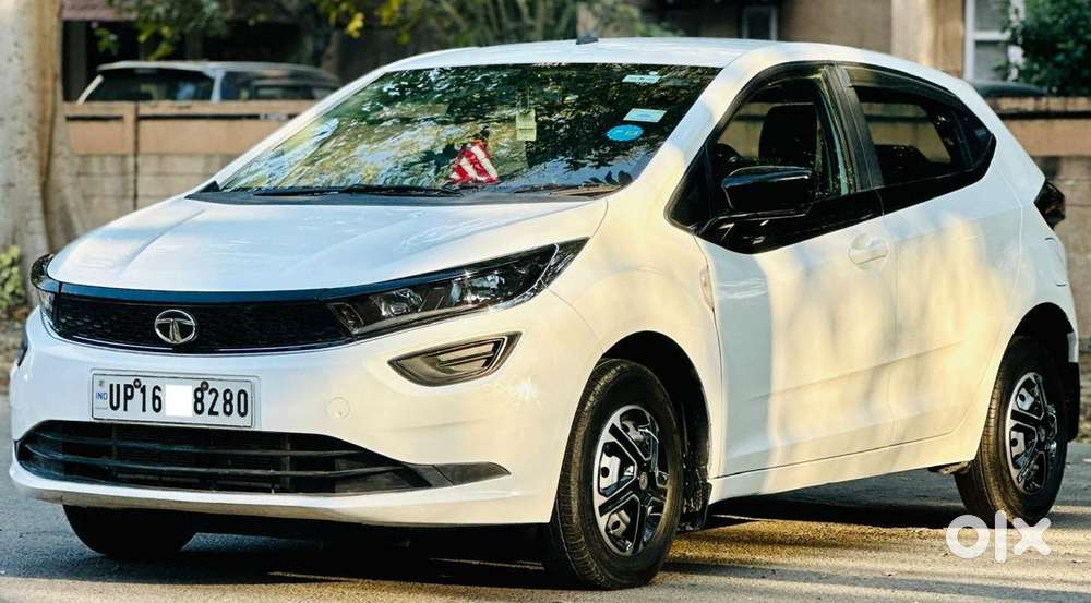 Tata Altroz 1.2 Xe, 2022, Petrol