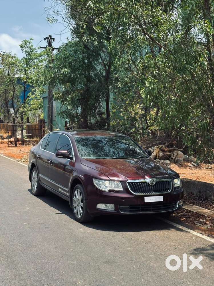 Skoda Superb 2009 Petrol Well Maintained