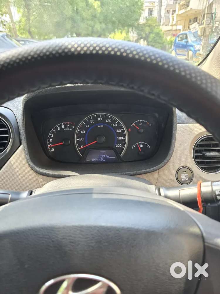 Hyundai Grand I10 Oct 2013 Petrol 89442 Km Driven