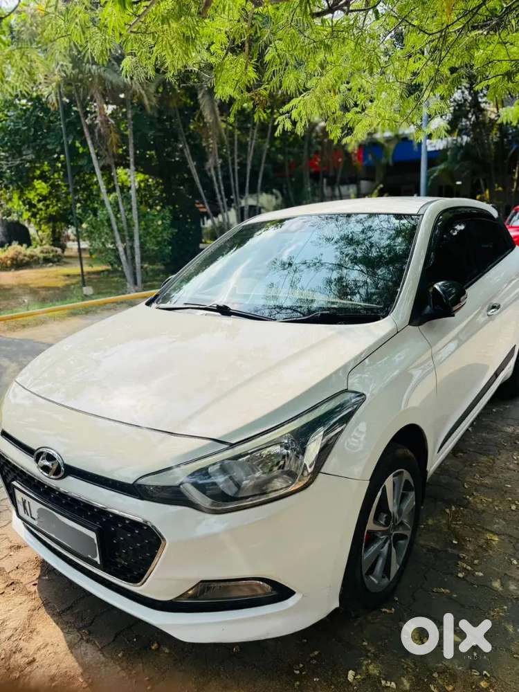 Hyundai New I20 2015 Petrol 105000 Km Driven