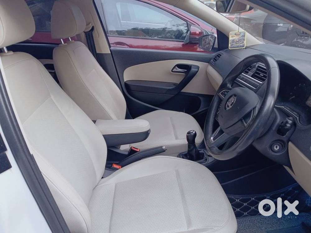 Skoda Rapid [2016-2021] 1.6 Mpi Style Plus, 2018, Petrol