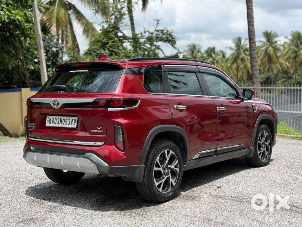 Toyota Urban Cruiser Hyryder 1.5 V Hybrid, 2023, Petrol