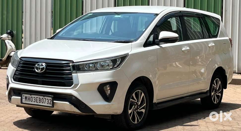 Toyota Innova Crysta 2.4 G Mt, 2022, Diesel