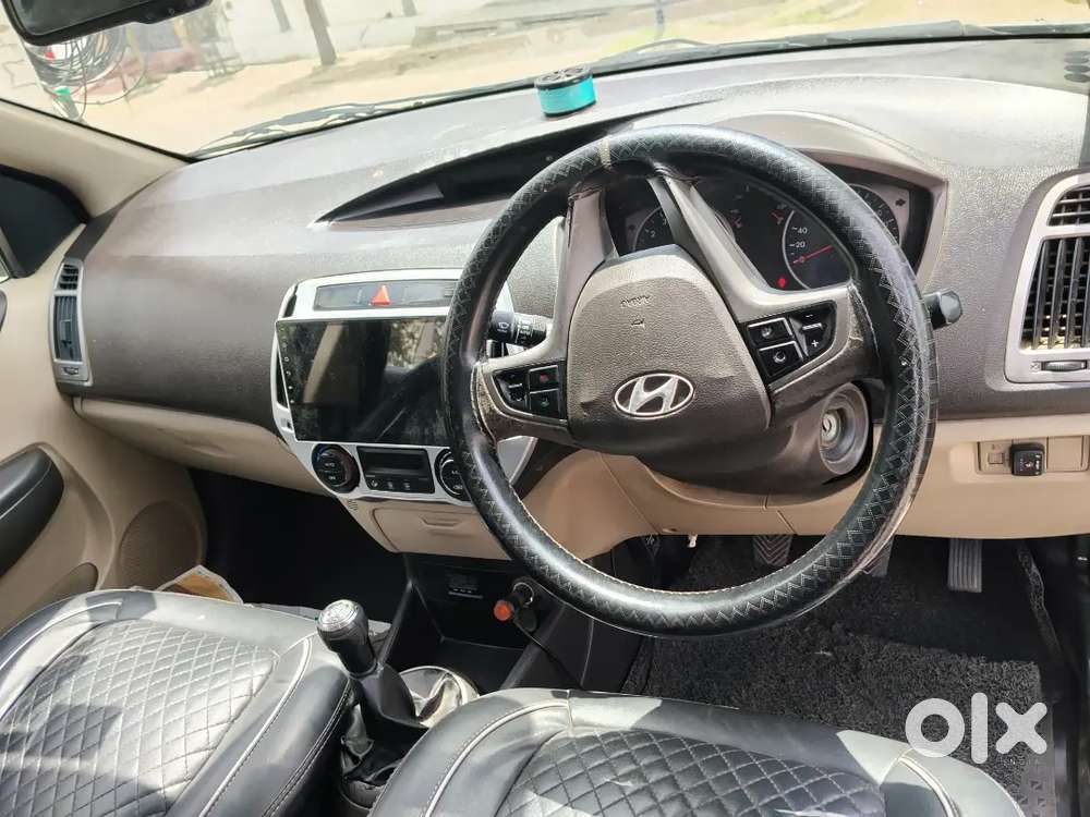 Hyundai I20 Sportz 2014