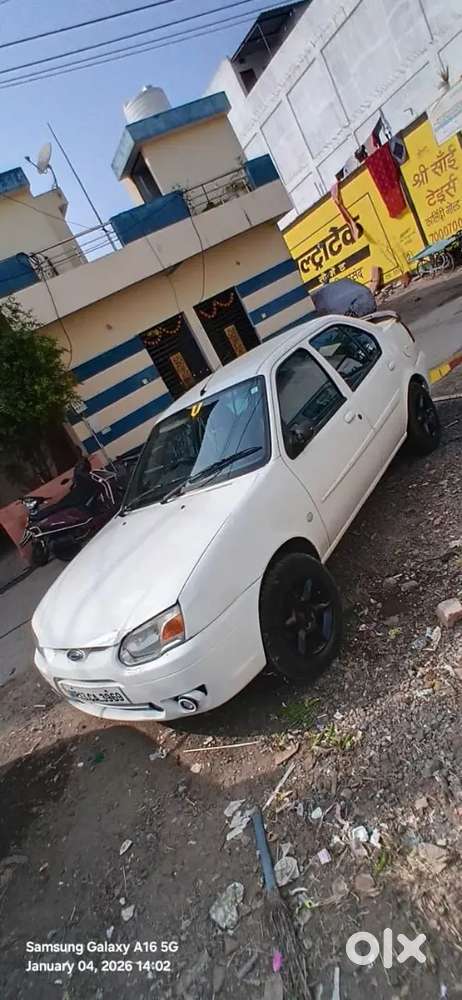Ford Ikon Zxi 2010 Km Driven