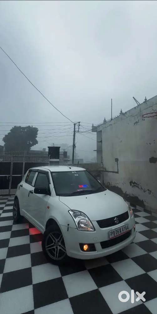 Maruti Suzuki Swift 2010 Diesel Car