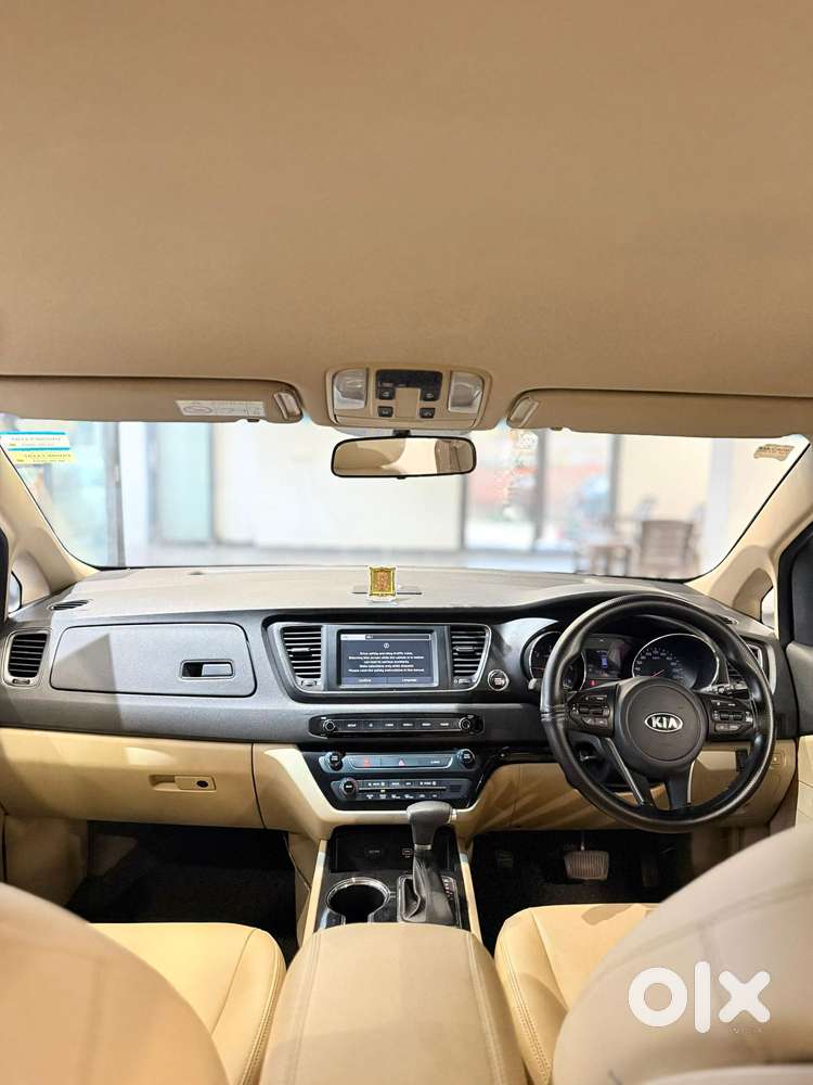 Kia Carnival Premium 8 Str, 2021, Diesel