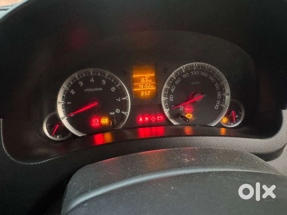 Maruti Suzuki Swift Vxi Optional, 2017, Petrol