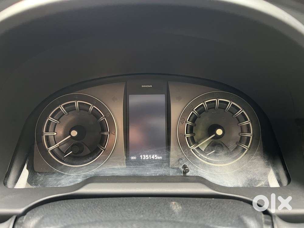 Toyota Innova Crysta 2.7 Zx At, 2017, Petrol