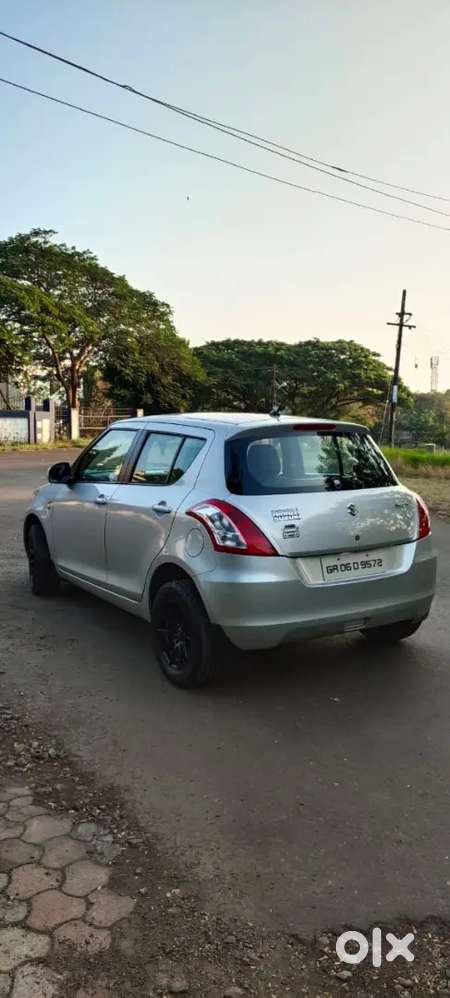 Maruti Suzuki Swift 2013 Petrol
