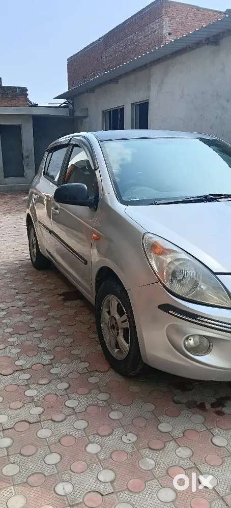 Hyundai I20 2010 Car