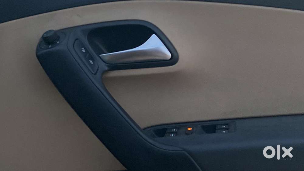 Volkswagen Ameo 1.2 Mpi Highline 16 Alloy, 2017, Petrol