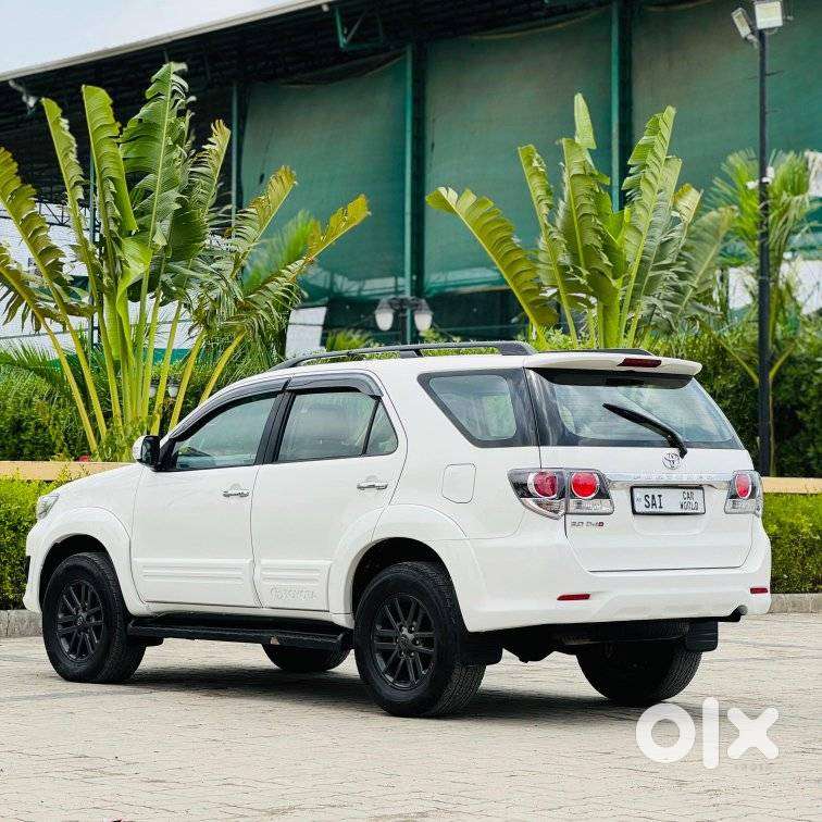 Toyota Fortuner 3.0 4x2 Automatic, 2015, Diesel