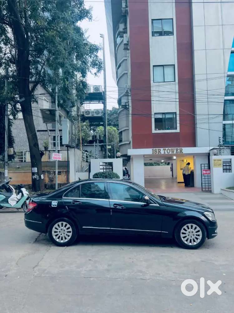 Mercedes-benz C-class 2010 Petrol Well Maintained