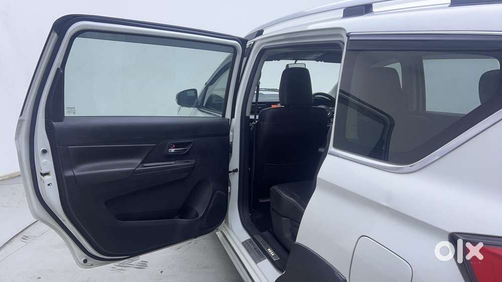 Maruti Suzuki Xl6 1.5 Alpha At, 2019, Petrol