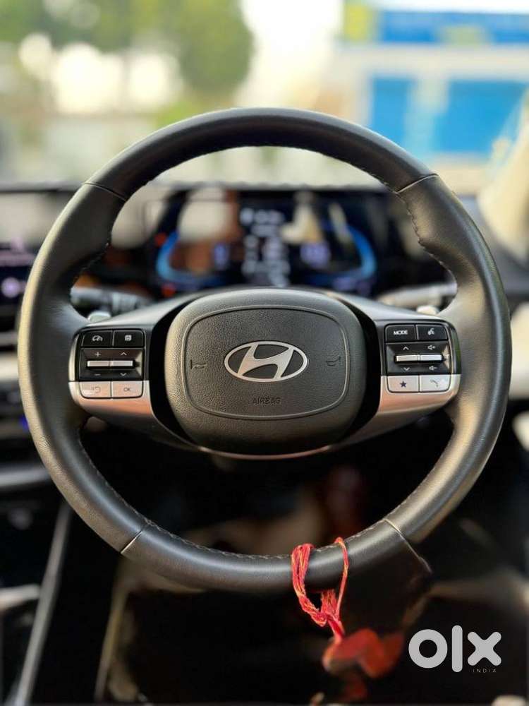 Hyundai Verna 1.5 Sx Vtvt Ivt, 2023, Petrol
