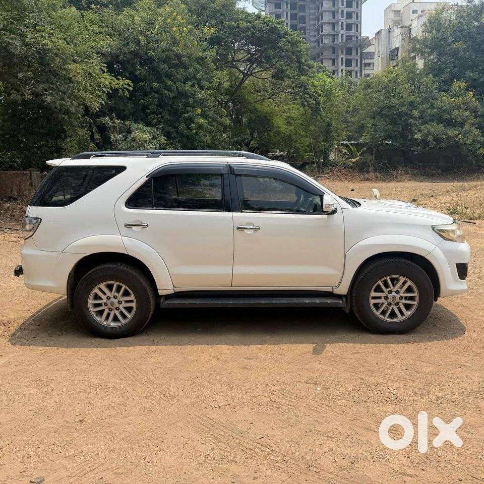 Toyota Fortuner 3.0 4x2 Automatic, 2013, Diesel