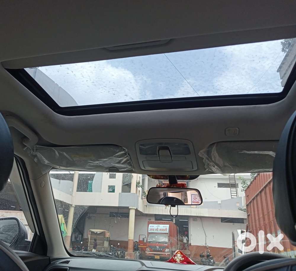 Mahindra Xuv300 W6, 2023, Petrol