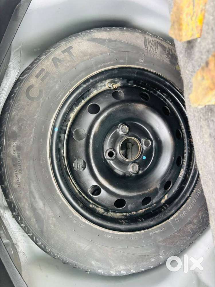 Maruti Suzuki Swift Zxi, 2017, Petrol