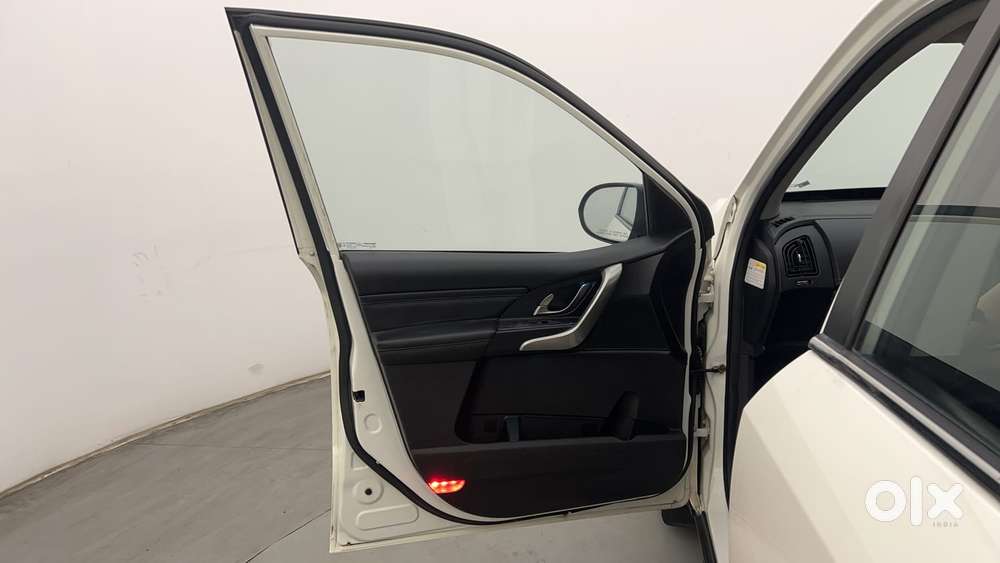 Mahindra Xuv500 W11 At, 2019, Diesel