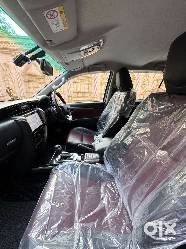Toyota Fortuner Legender 4x2 At 2.8, 2024, Diesel