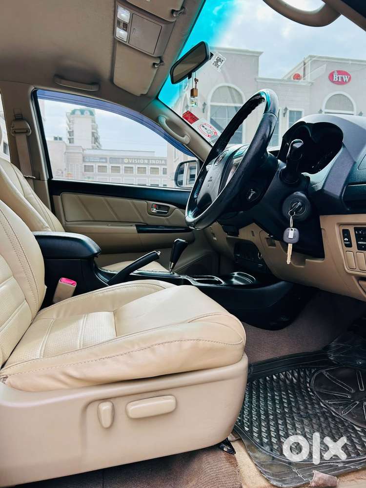 Toyota Fortuner 3.0 4x2 Automatic, 2016