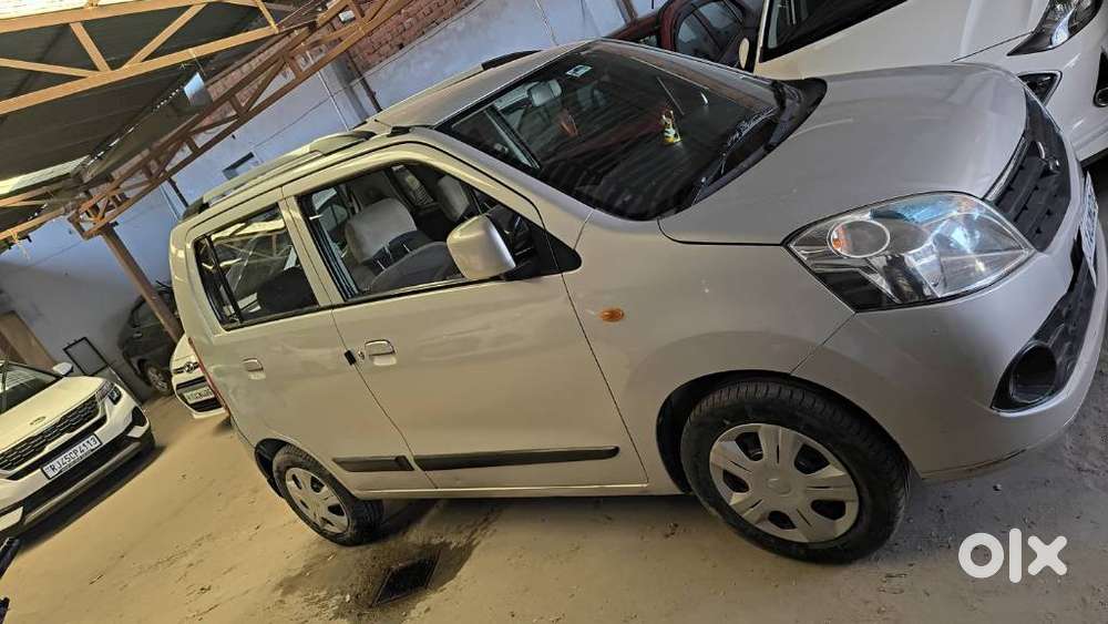 Maruti Suzuki Wagon R Vxi Optional, 2011, Petrol