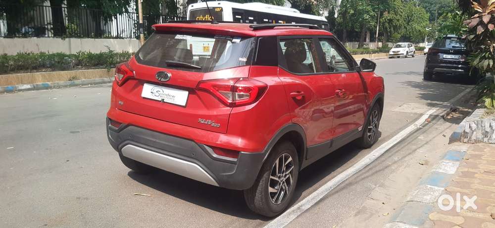 Mahindra Xuv300 W8 Option, 2022, Petrol