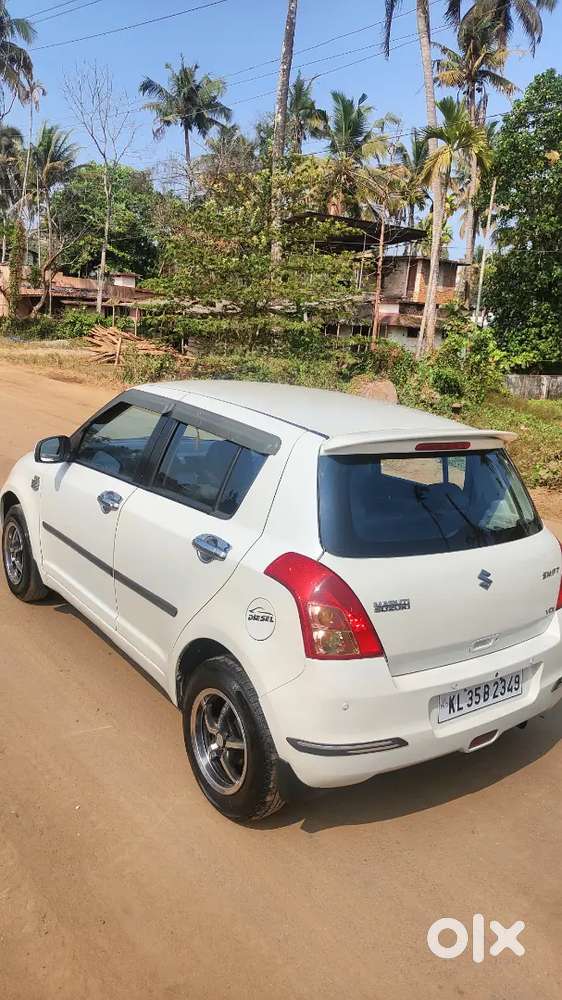 Maruti Suzuki Swift 2010 Diesel 107000 Km Driven