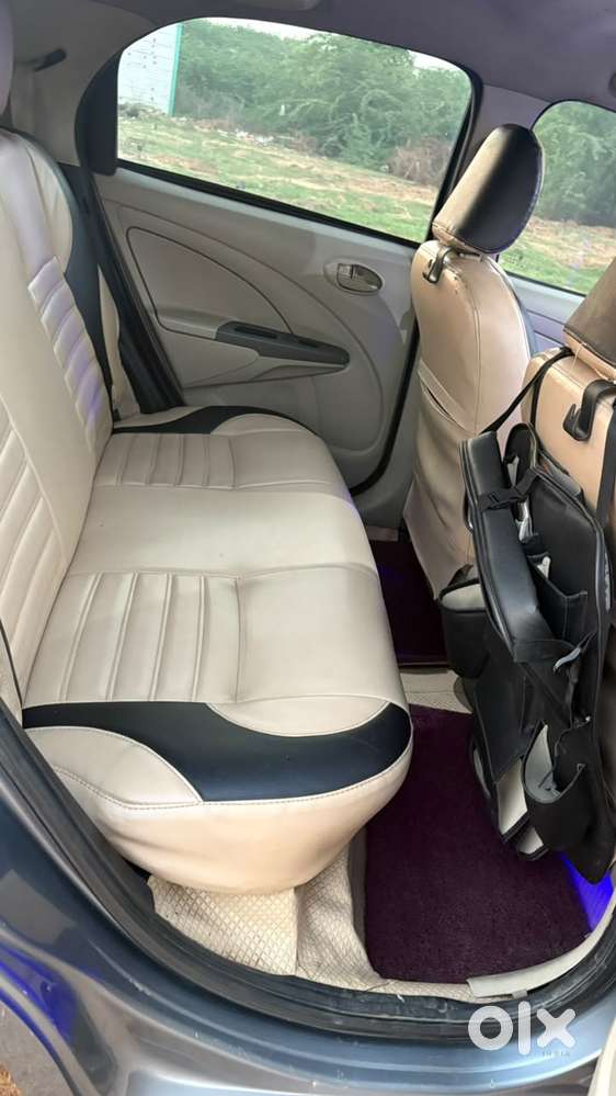 Toyota Etios Liva, 2016, Petrol