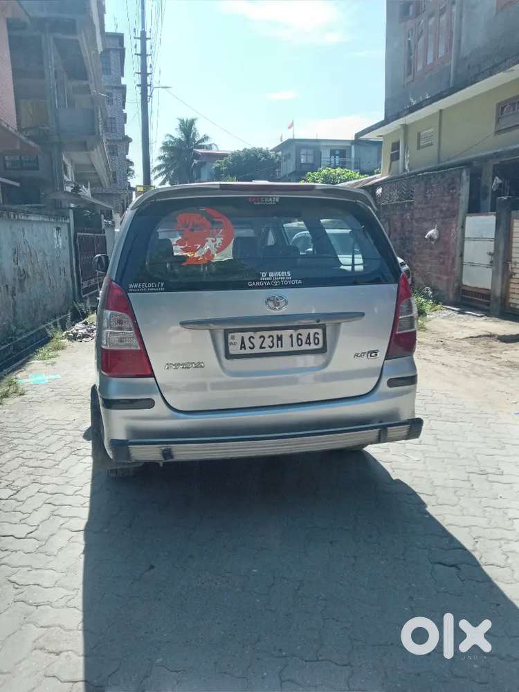 Toyota Innova 2013 Diesel 25000 Km Driven