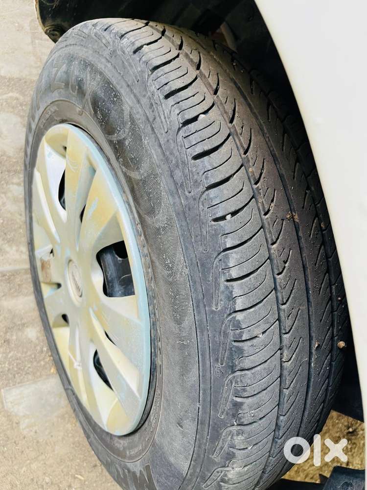 Maruti Suzuki Swift Dzire 1.2 Vxi Bsiv, 2012, Petrol