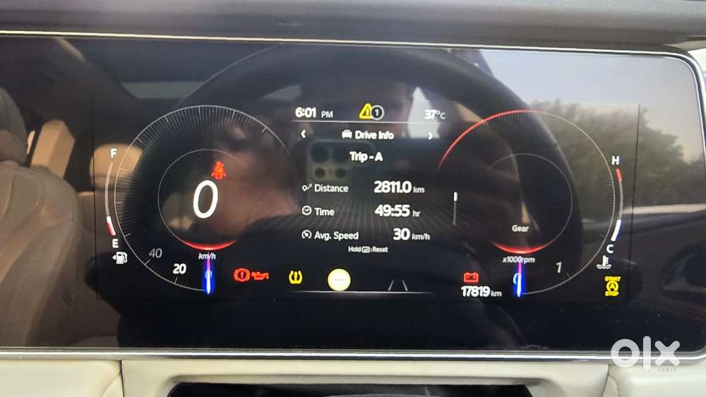 Mahindra Xuv700 2.2 Ax 7 Diesel Mt Luxury Pack Str, 2024, Diesel