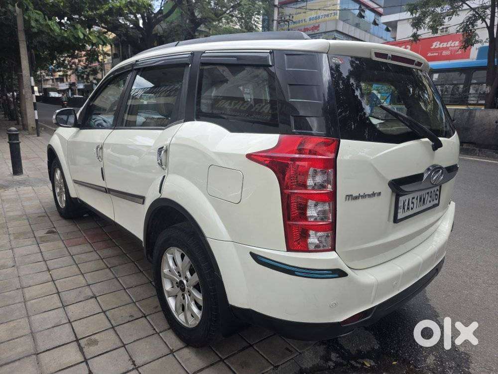 Mahindra XUV500 W10 2WD, 2016, Diesel