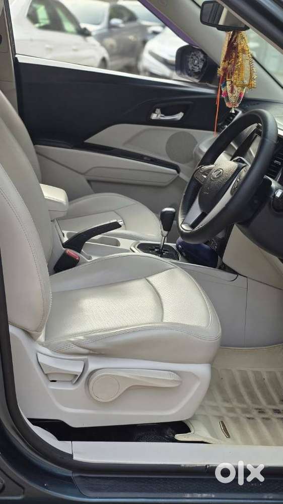 Mahindra Xuv300 W8 Amt Diesel, 2019, Diesel
