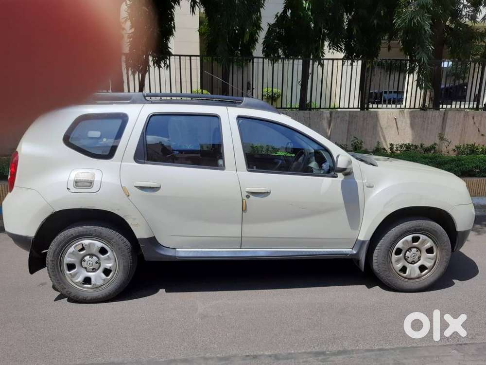 Owner Driven Duster Petrol 2013 Tax Upto 2028 In Good Condition