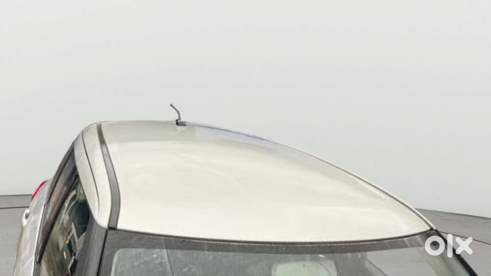 Maruti Suzuki Swift Vxi, 2015, Petrol
