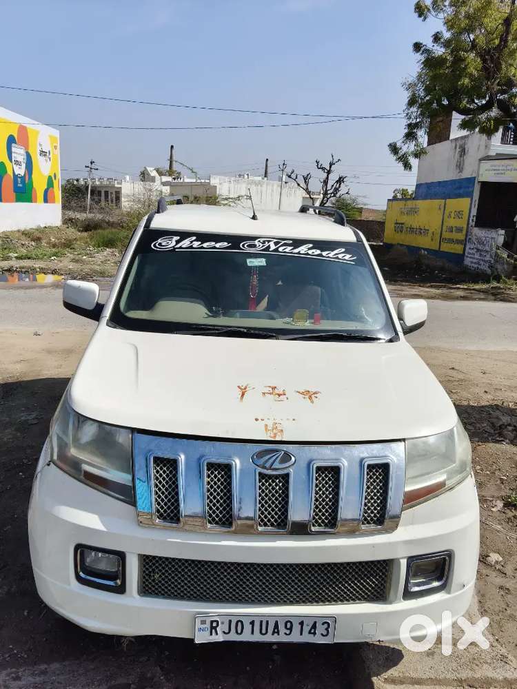 Mahindra Tuv 300 2016 Diesel 9981 Km Driven