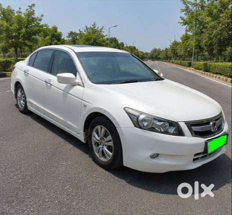 Honda Accord (bull Dog) 2008-9 Petrol Well Maintained
