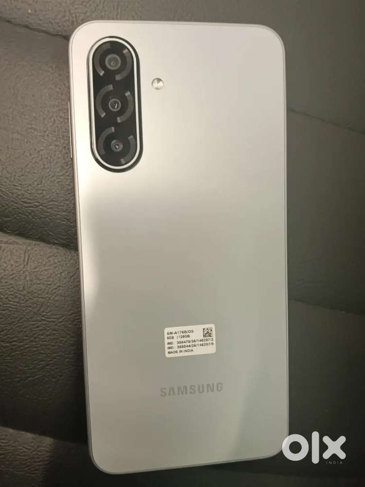 A17 5g mobile 9days old argent sell