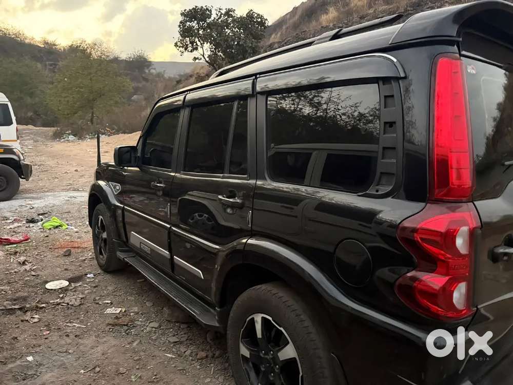 Mahindra Scorpio Diesel Manual 2022