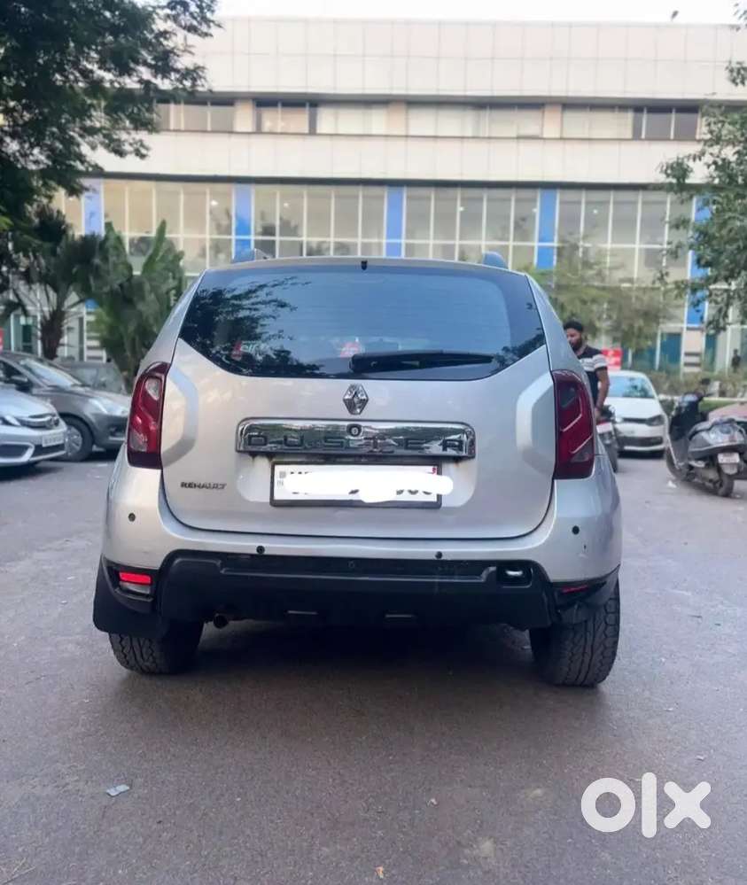 Duster Full Original Car Very Less Drive Brand New Condition