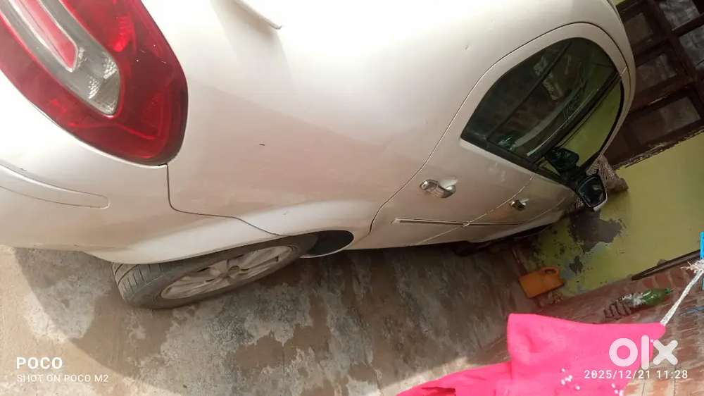 Ford Fiesta 1.5 Ambiente 2014