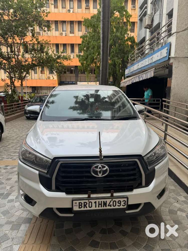 Toyota Innova Crysta 2024 Diesel 37550 Km Driven