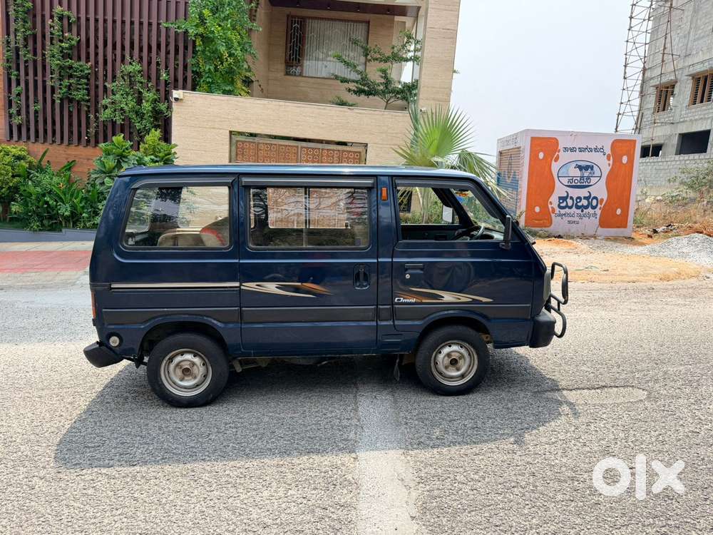 Maruti Suzuki Omni 5 Seater Std, 2012, Petrol